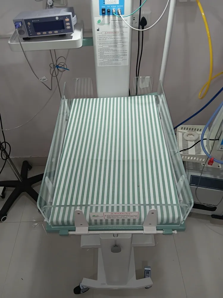 Polyster Cotton Plush NICU Bedsheet